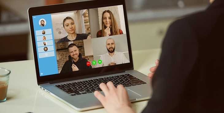 Thực hiện cuộc gọi trực tuyến để kiểm tra Camera